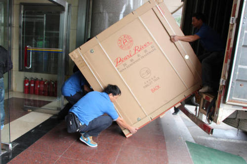 兴宁钢琴贵重工艺品无忧运